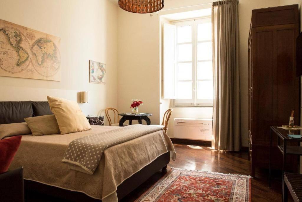 B&B Domus Garibaldi ซาแลร์โน ภายนอก รูปภาพ