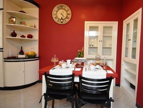 B&B Domus Garibaldi ซาแลร์โน ภายนอก รูปภาพ